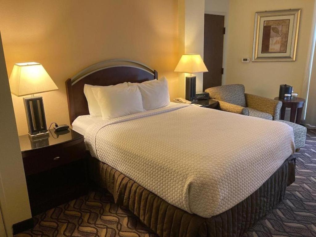 Radisson Hotel Austin - University Eksteriør billede
